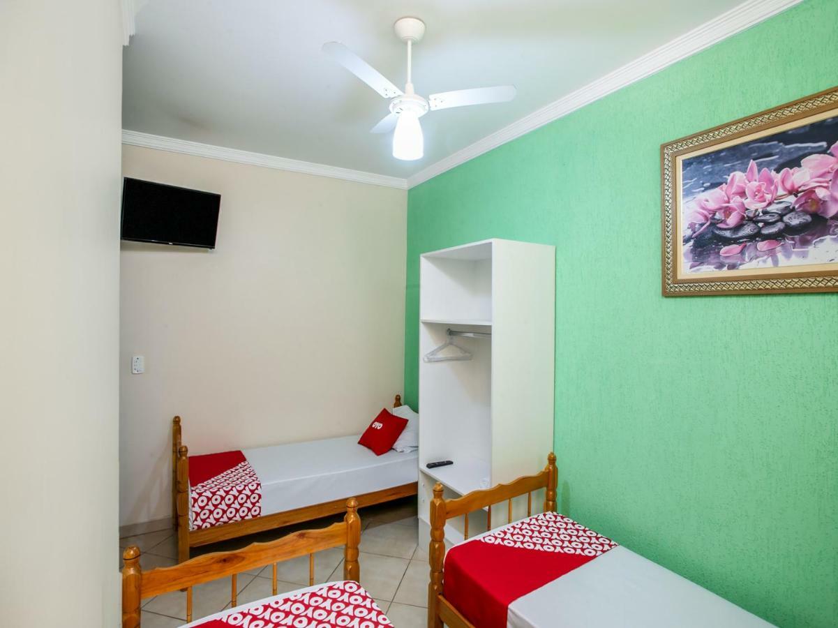 Oyo Hotel Dayse Santana de Parnaíba Esterno foto