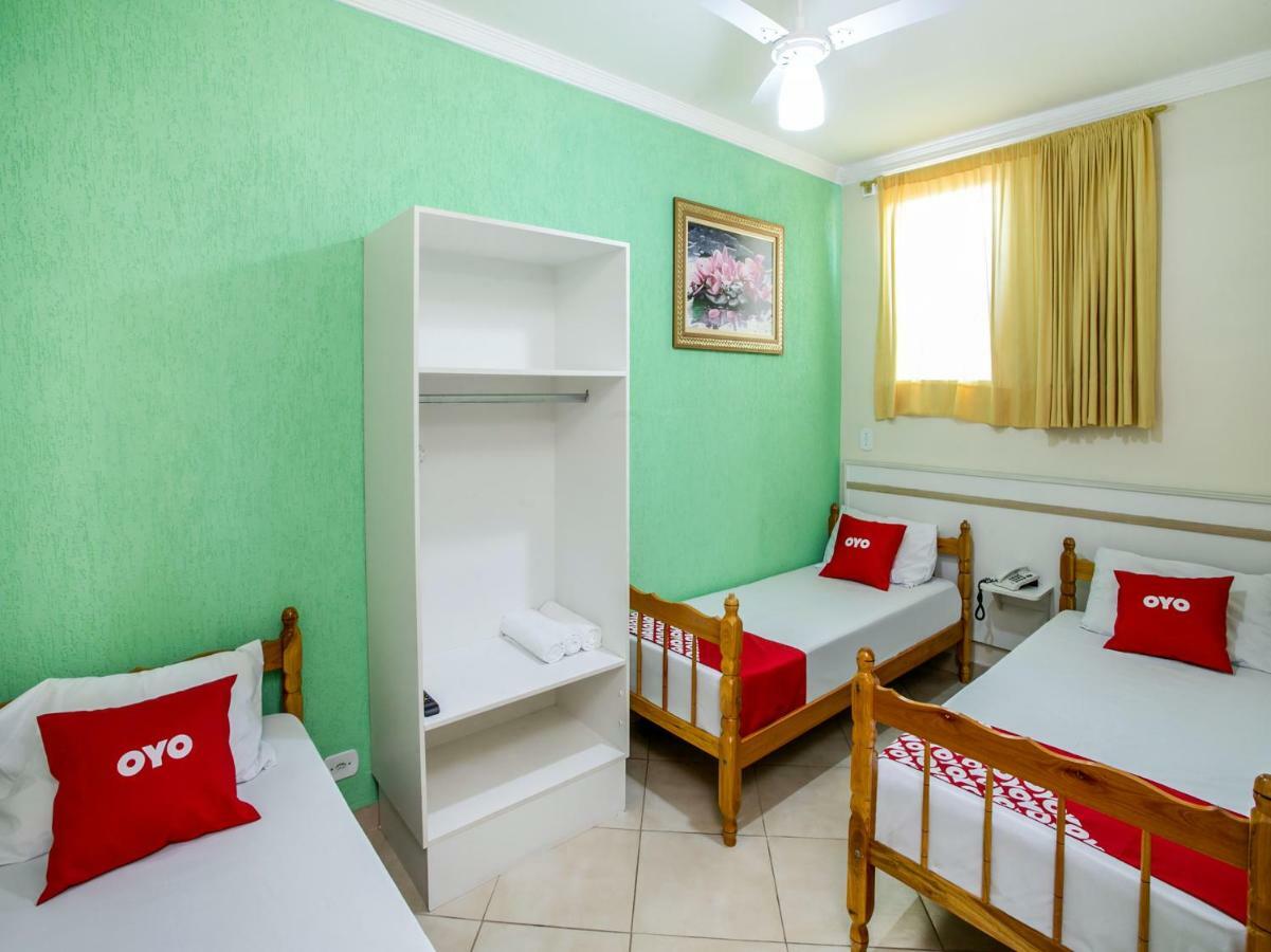 Oyo Hotel Dayse Santana de Parnaíba Esterno foto