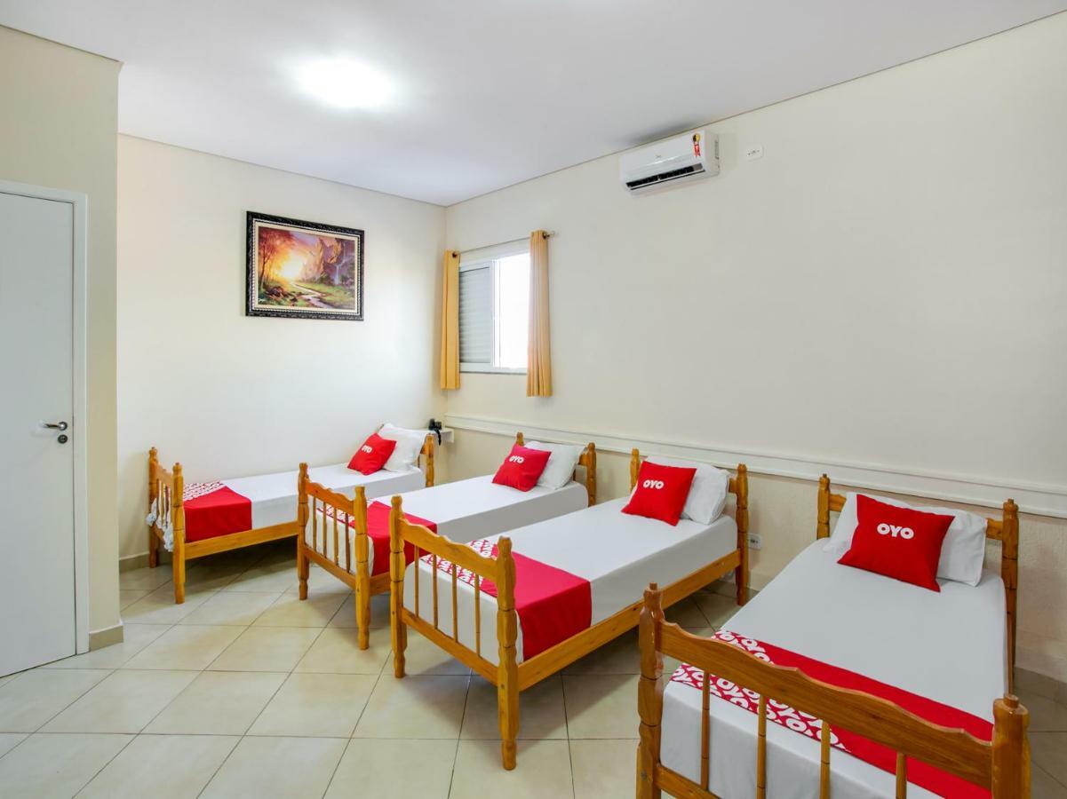 Oyo Hotel Dayse Santana de Parnaíba Esterno foto